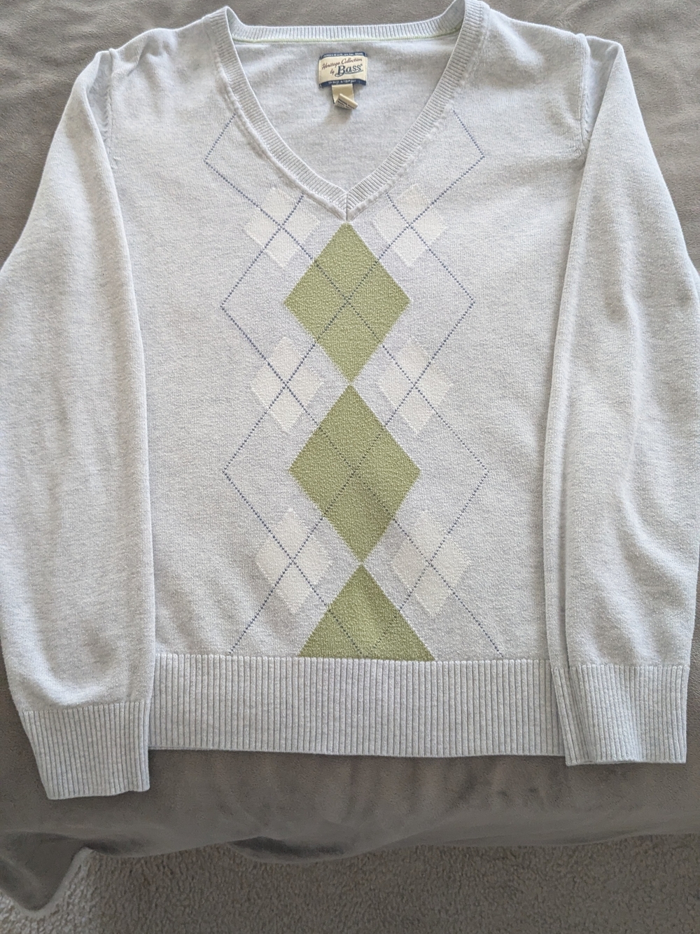 Bass Light Gray V-Neck Sweater with Green Argyle Women's XS